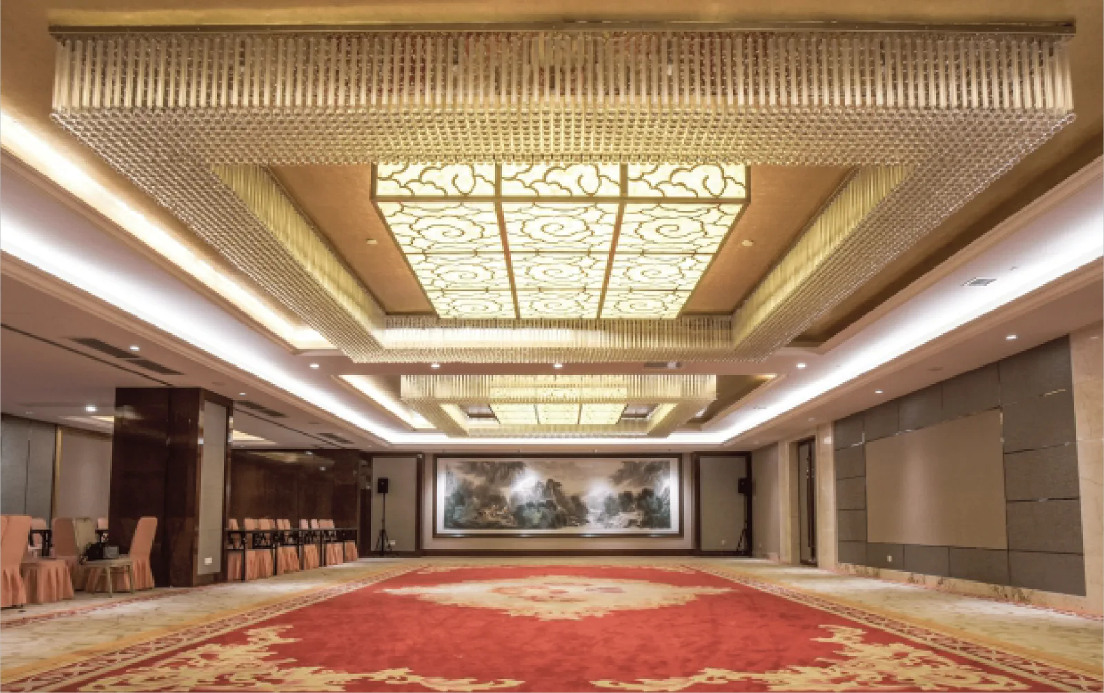 Historical interior project imagery archived on the Dechaab legacy site